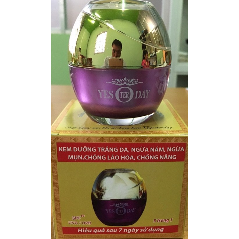 Kem sâm nhung collagen 5in1 yesterday hủ 25gram