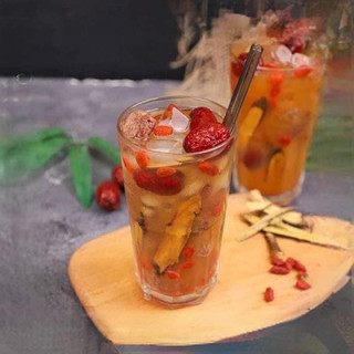 Trà Lipton cam thảo xí muội thảo mộc
