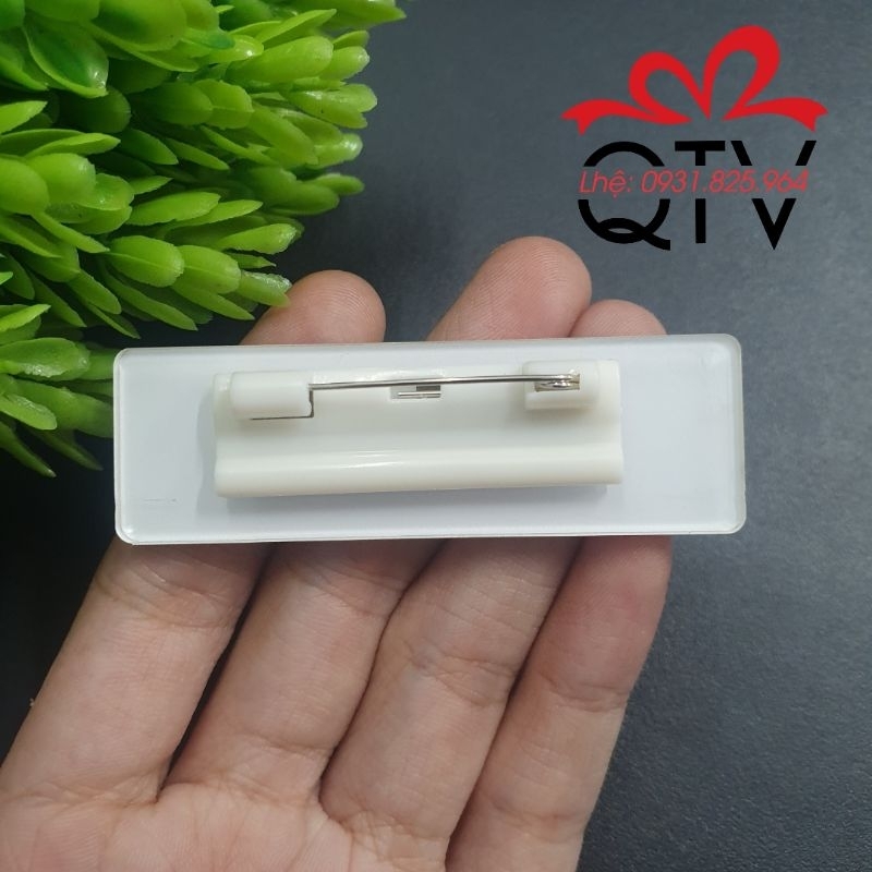 Bảng tên nhân viên mica