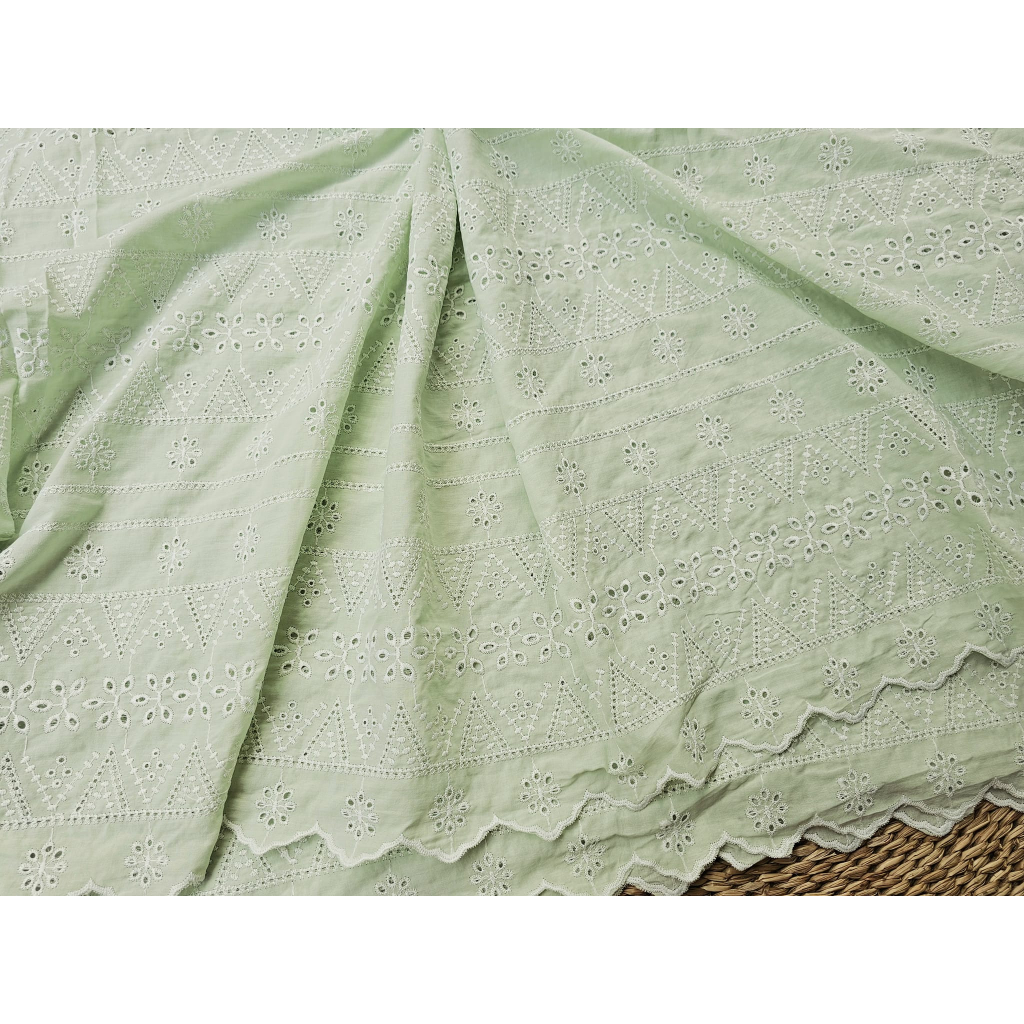 Vải thô boi thêu màu xanh mint