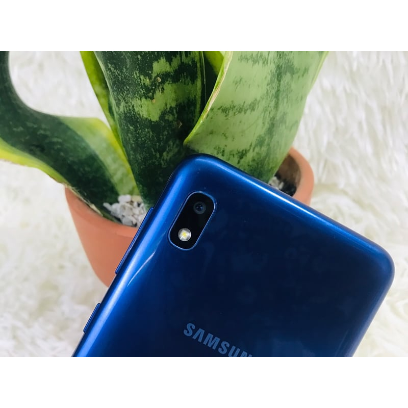 Điện thoại Samsung Galaxy A10 Chính hãng ram 3G/32G 2sim, Camera siêu nét, Cày Game siêu chất