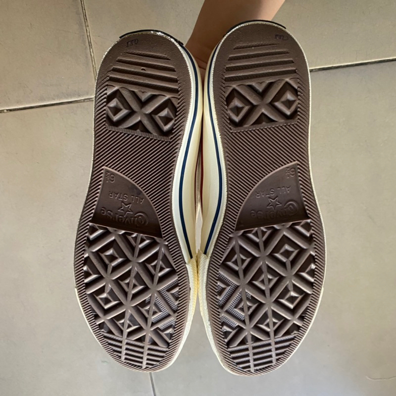 Giày chính hãng đã qua sử dụng