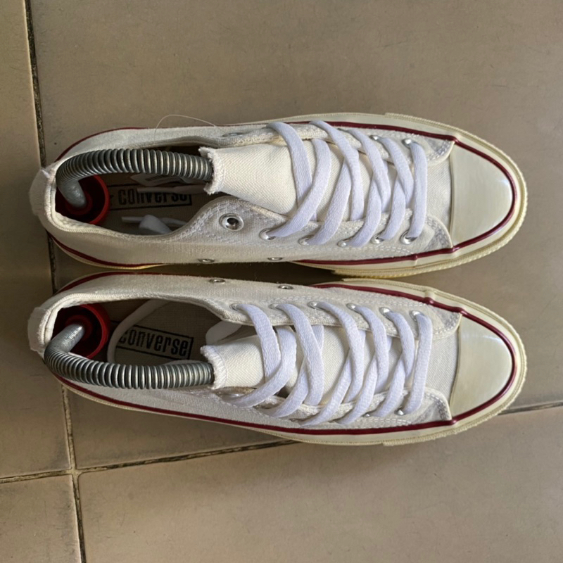 Giày chính hãng đã qua sử dụng