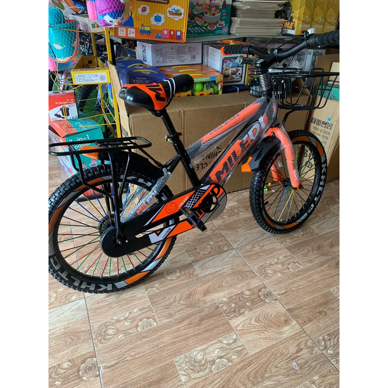 Xe dap the thao dia hinh cho be