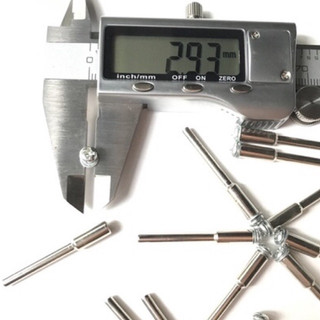 Trục kẹp đĩa cắt lỗ vít 3mm