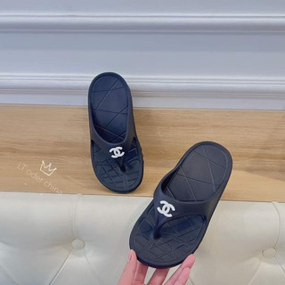 Dép xỏ ngón chữ x
