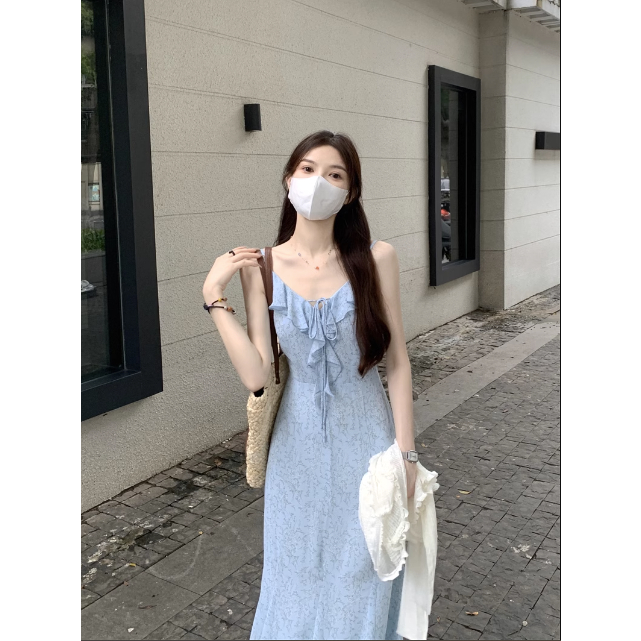 Váy Đuôi Cá Hai Dây Dáng Dài In Hoa Xanh Dương Đi Biển