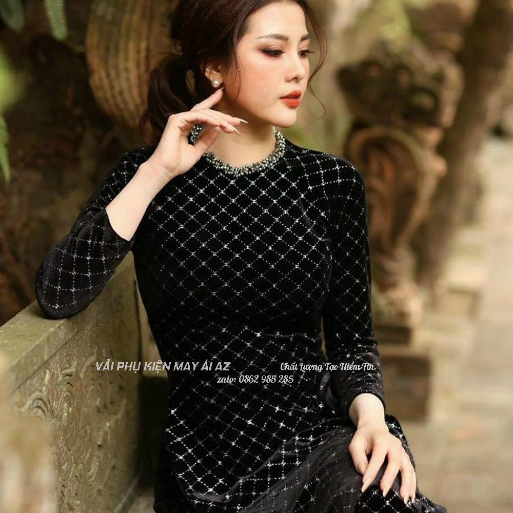 Vải Nhung Đính Đá Caro