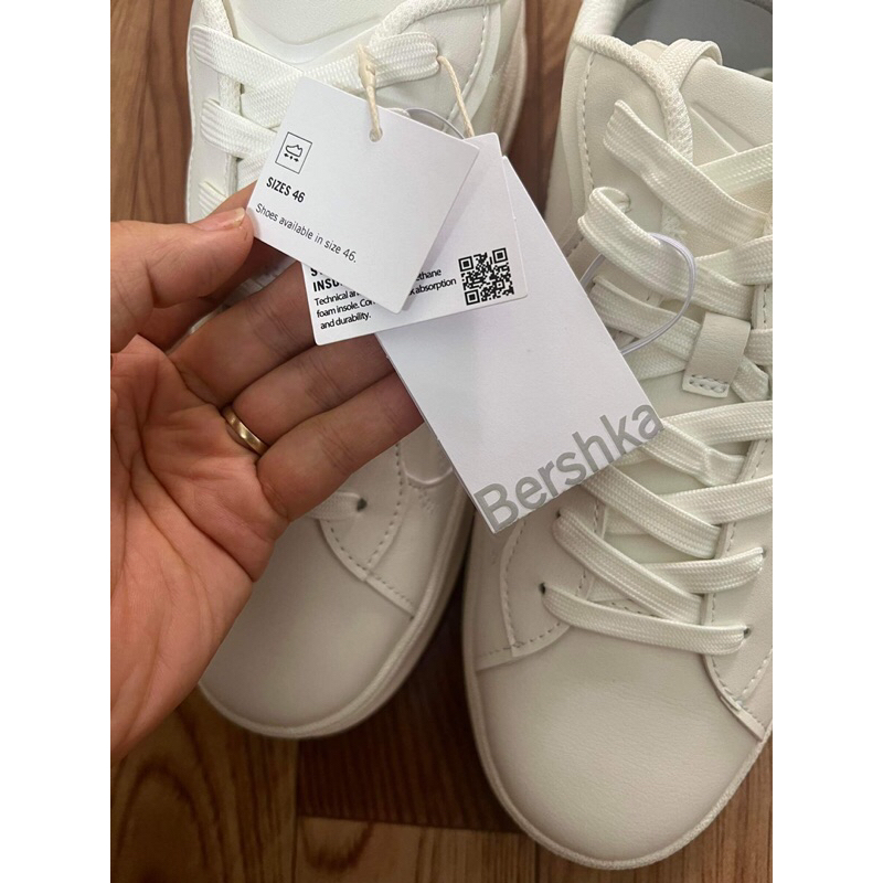 Giày sneakers bérska nam nư chính hãng