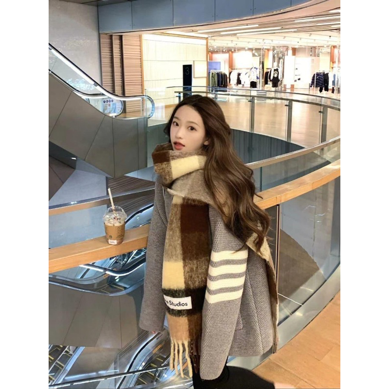 Áo khoác Thom mẫu mới