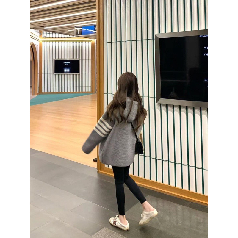 Áo khoác Thom mẫu mới