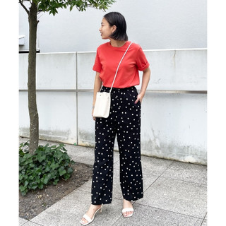 Áo thun trơn cổ tròn basic