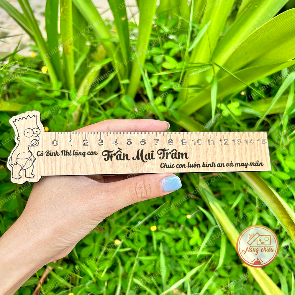 Thước gỗ Gia Đình Simpsons khắc tên bé và nội dung theo yêu cầu - Thước gỗ tặng các bé vào năm học mới, tặng sinh nhật