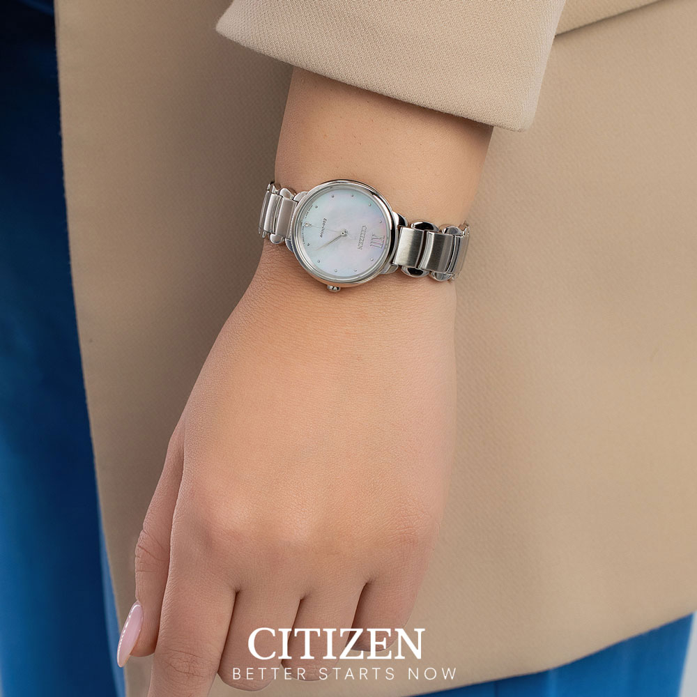 Đồng Hồ Nữ Citizen Đính Kim Cương Dây Thép Không Gỉ EM0920-86D - Mặt Xà Cừ (Sapphire)