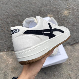 Giày thể thao basic nữ sneaker thời trang Toryco 1993