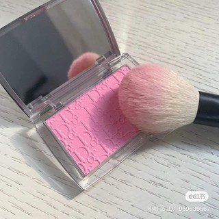 🍑Phấn má 𝐃𝐢𝐨𝐫 𝐁𝐚𝐜𝐤𝐬𝐭𝐚𝐠𝐞 🍑
