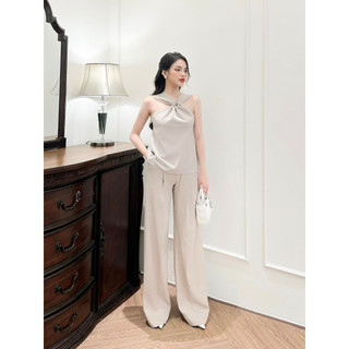 SET SPELY XOẮN NGỰC