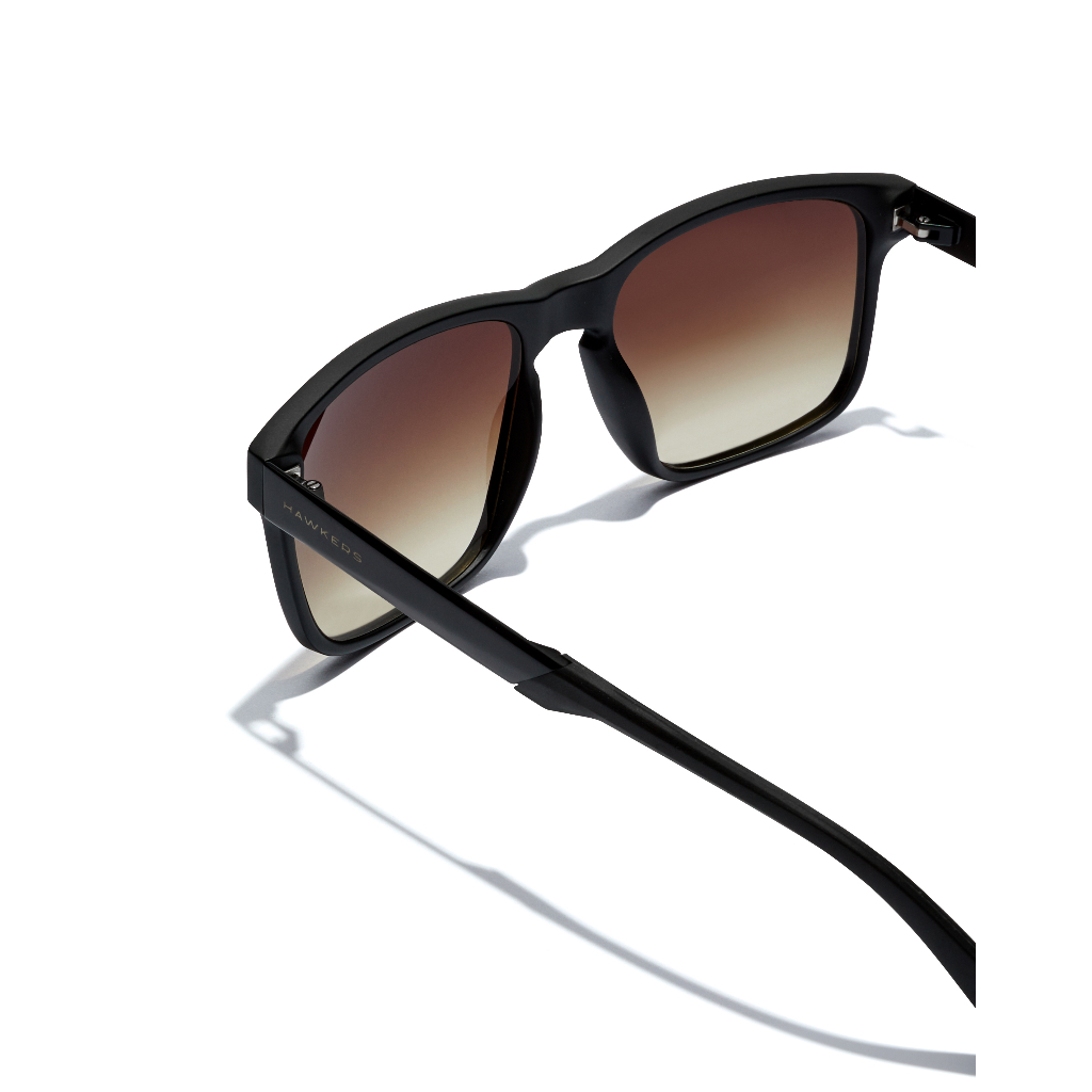 Kính Mát Hawkers Gọng Kim Loại Màu Đen / Nâu Khói Chống Tia Uv400 Thời Trang Cho Nam Và Nữ Hpem21Bmm0