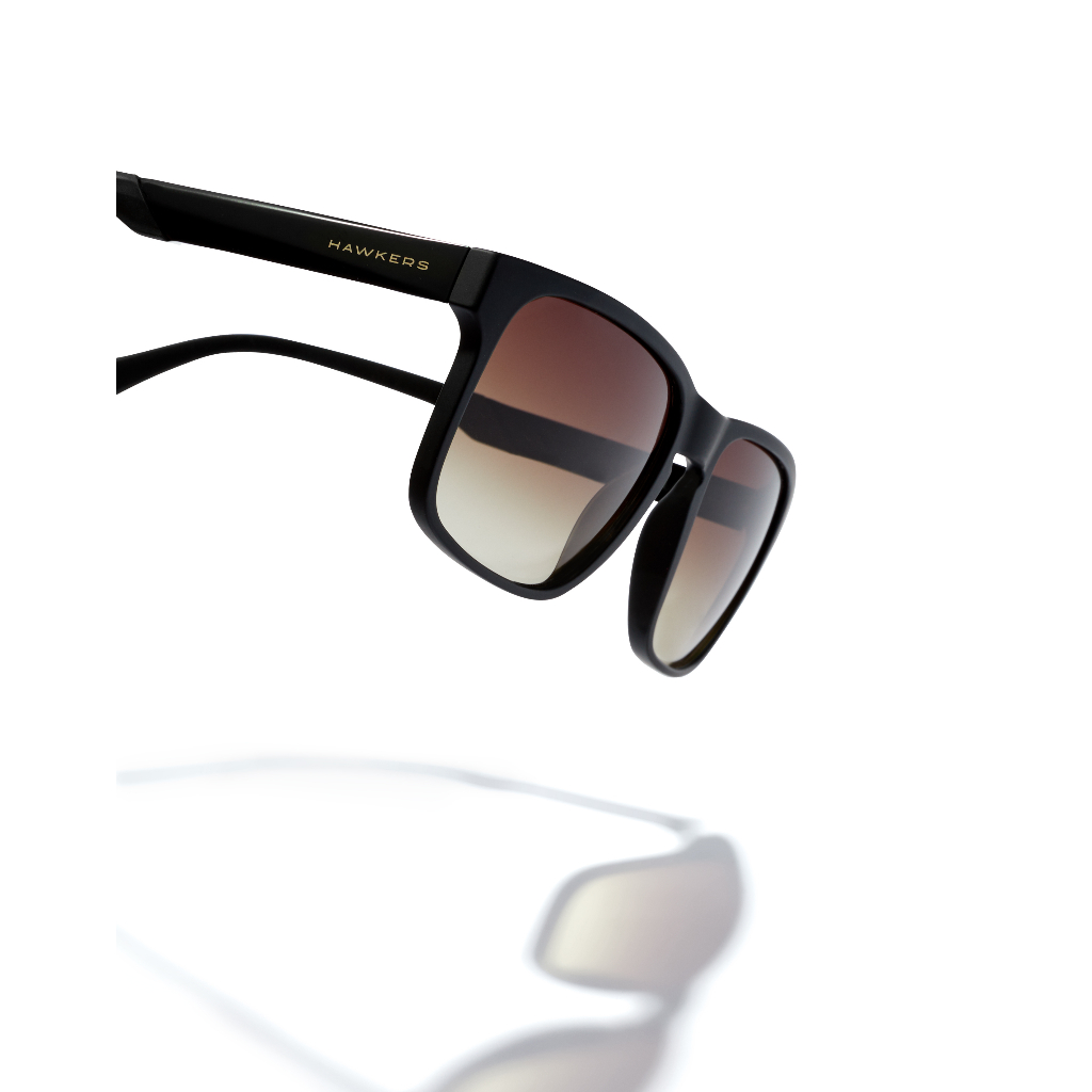 Kính Mát Hawkers Gọng Kim Loại Màu Đen / Nâu Khói Chống Tia Uv400 Thời Trang Cho Nam Và Nữ Hpem21Bmm0