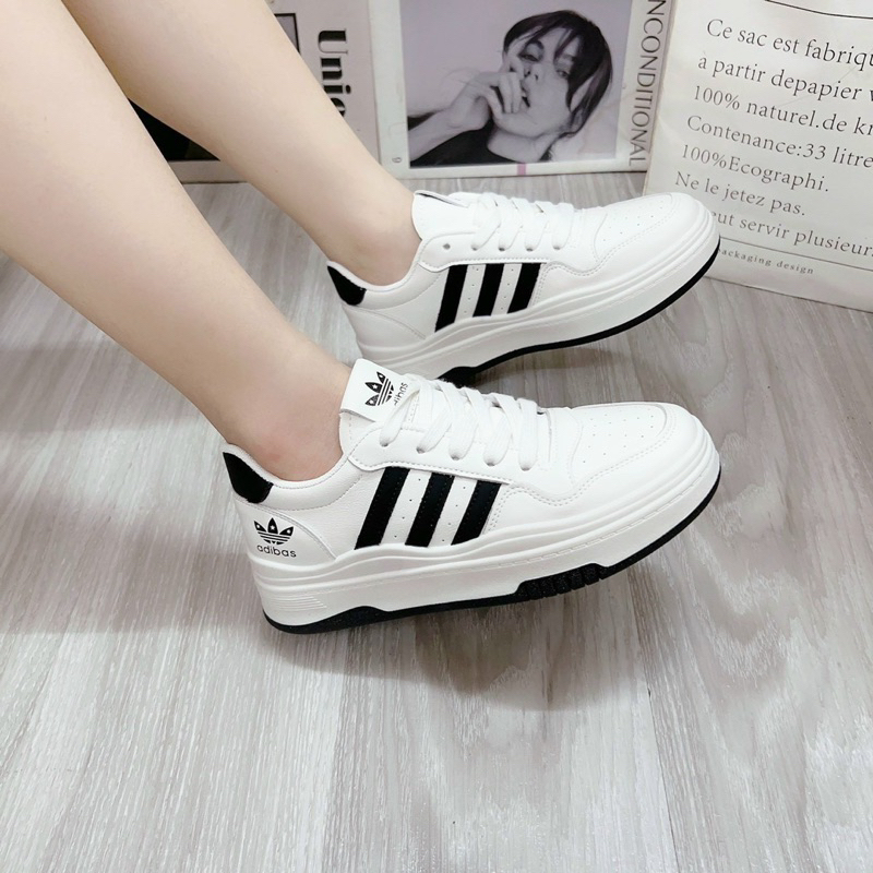 Giày thể thao 3 sọc