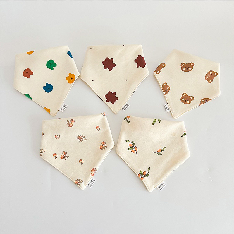 Khăn tam giác cho bé, sét 5 khăn yếm tam giác cotton mềm mịn phong cách Hàn Quốc cho bé trai bé gái siêu dễ thương.