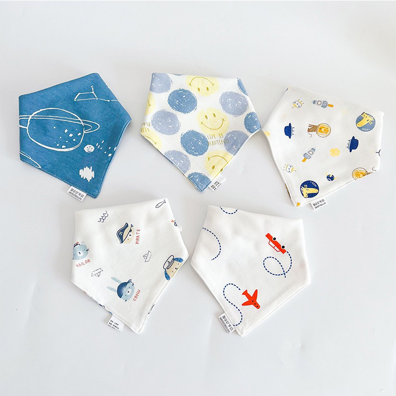 Khăn tam giác cho bé, sét 5 khăn yếm tam giác cotton mềm mịn phong cách Hàn Quốc cho bé trai bé gái siêu dễ thương.