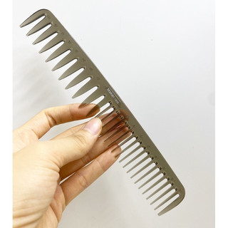 Lược răng thưa cắt tỉa tóc layer, lược cắt vuốt sáp tóc nam makar 1808
