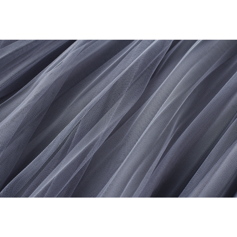 V.I.T House | Chân váy ren lưới đính hạt 2 lớp