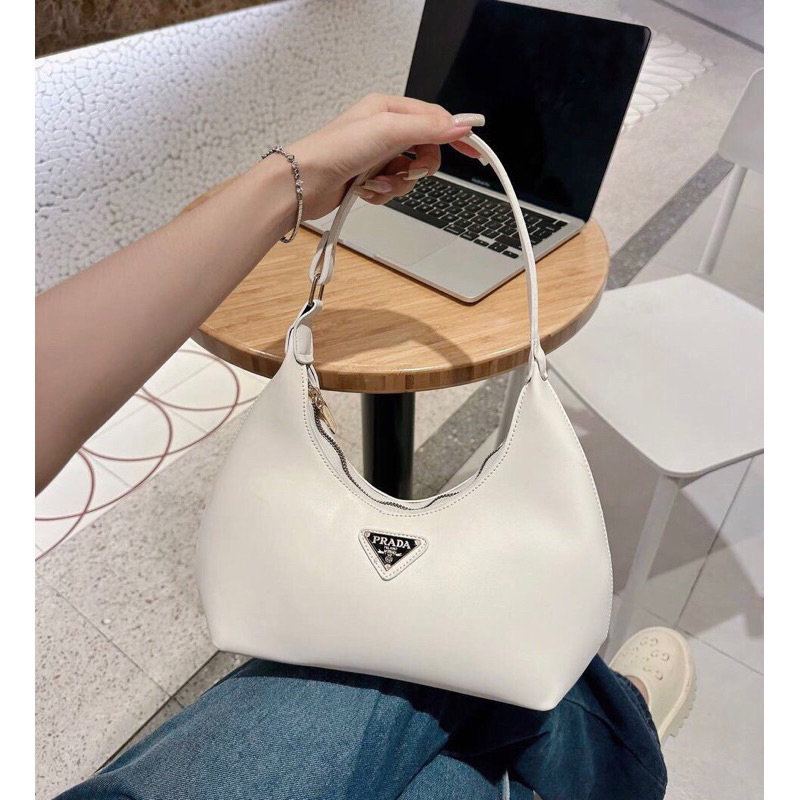 Túi Kẹp Nách Dáng Bầu Da Mịn Size 25 Lót Nhung Đẹp