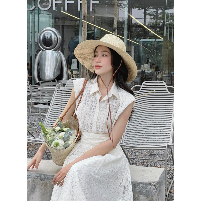 Set sơmi chân váy ren hoa