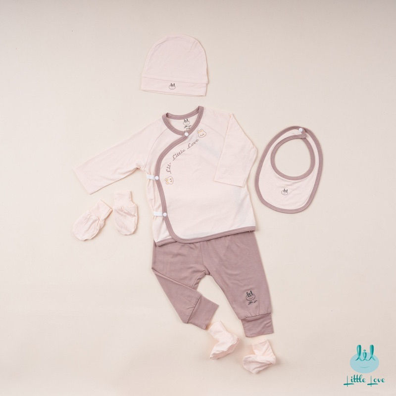 Bộ cài lệch sơ sinh dài tay Smoothy Little Love vải modal gỗ sồi