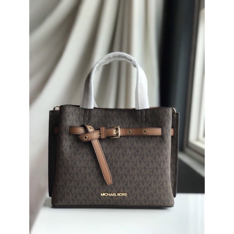 Túi micheal kors chính hãng (2 màu : nâu , trắng)