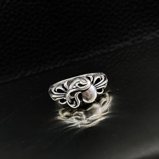 Nhẫn Floral cross hearts