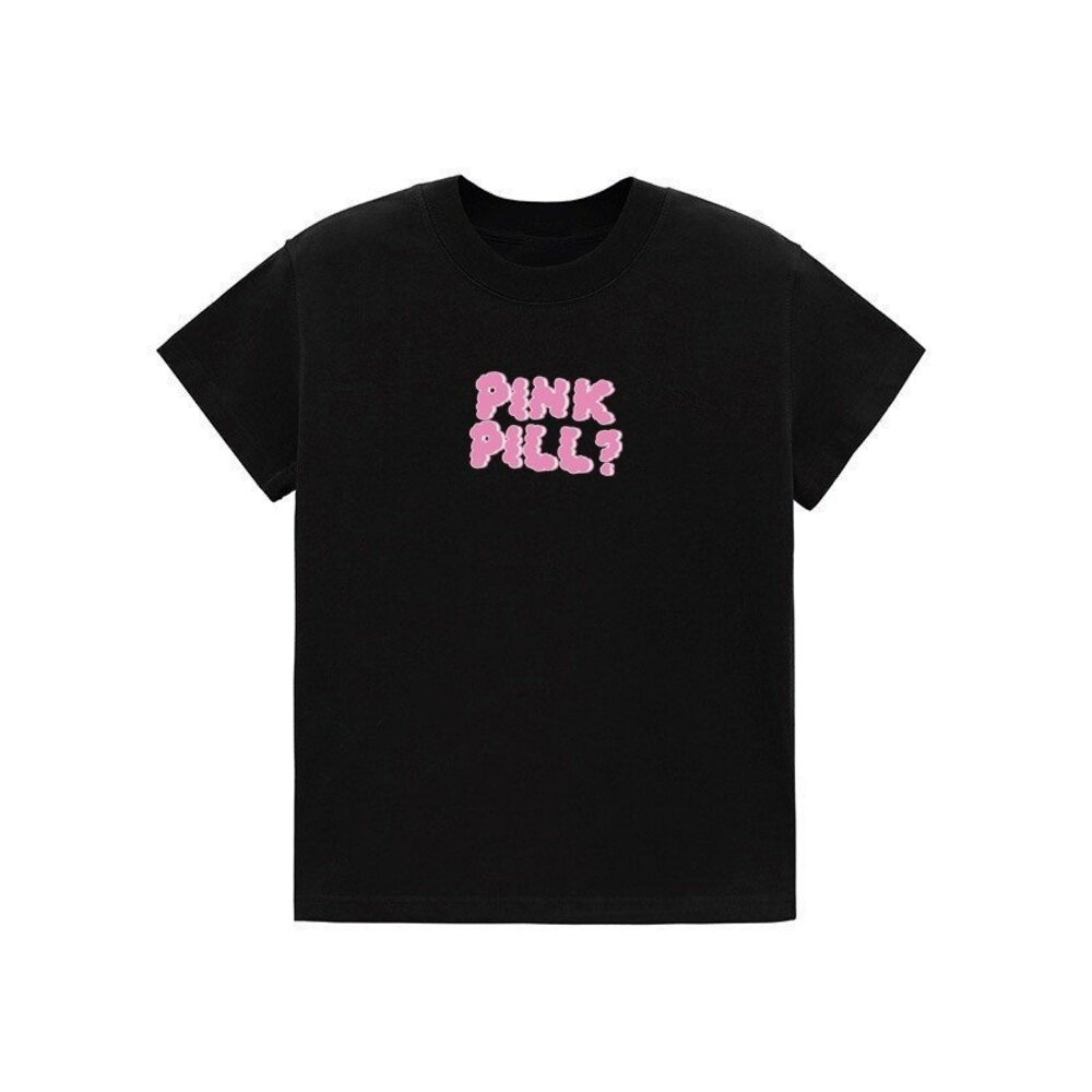 Áo thun Baby Tee hình chữ PINKPILL? - Thiết kế mới nhất cho mùa hè 2023, letastore