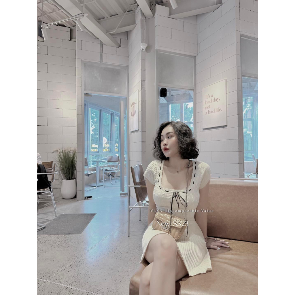 Đầm len dây viền nơ tiểu thư