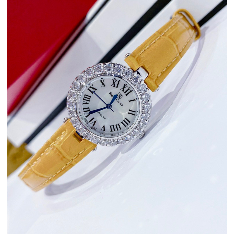 Đồng hồ nữ Royal Crown 6305 mặt tròn đính đá dây da chính hãng