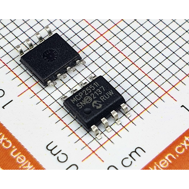 MCP2551-I/SN IC Transceiver Half CANbus 8-SOIC