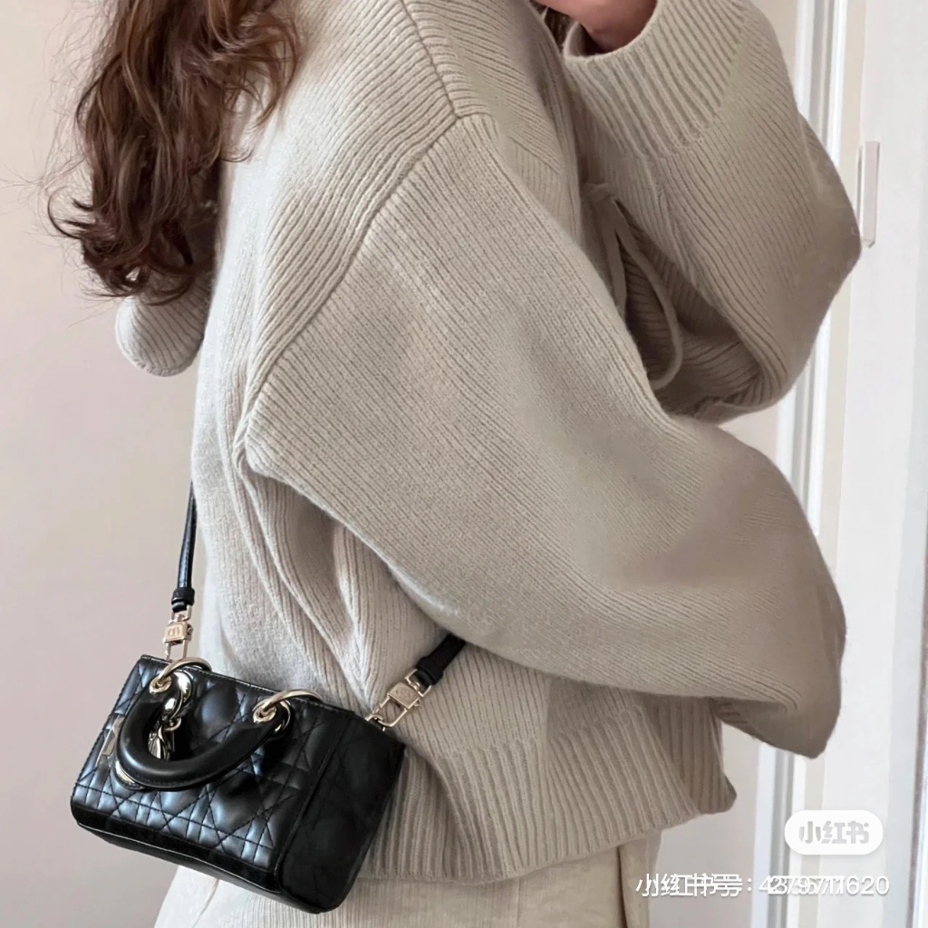 Túi xách túi đeo chéo super tag bạc 3 ô da lì fullbox chất đẹp