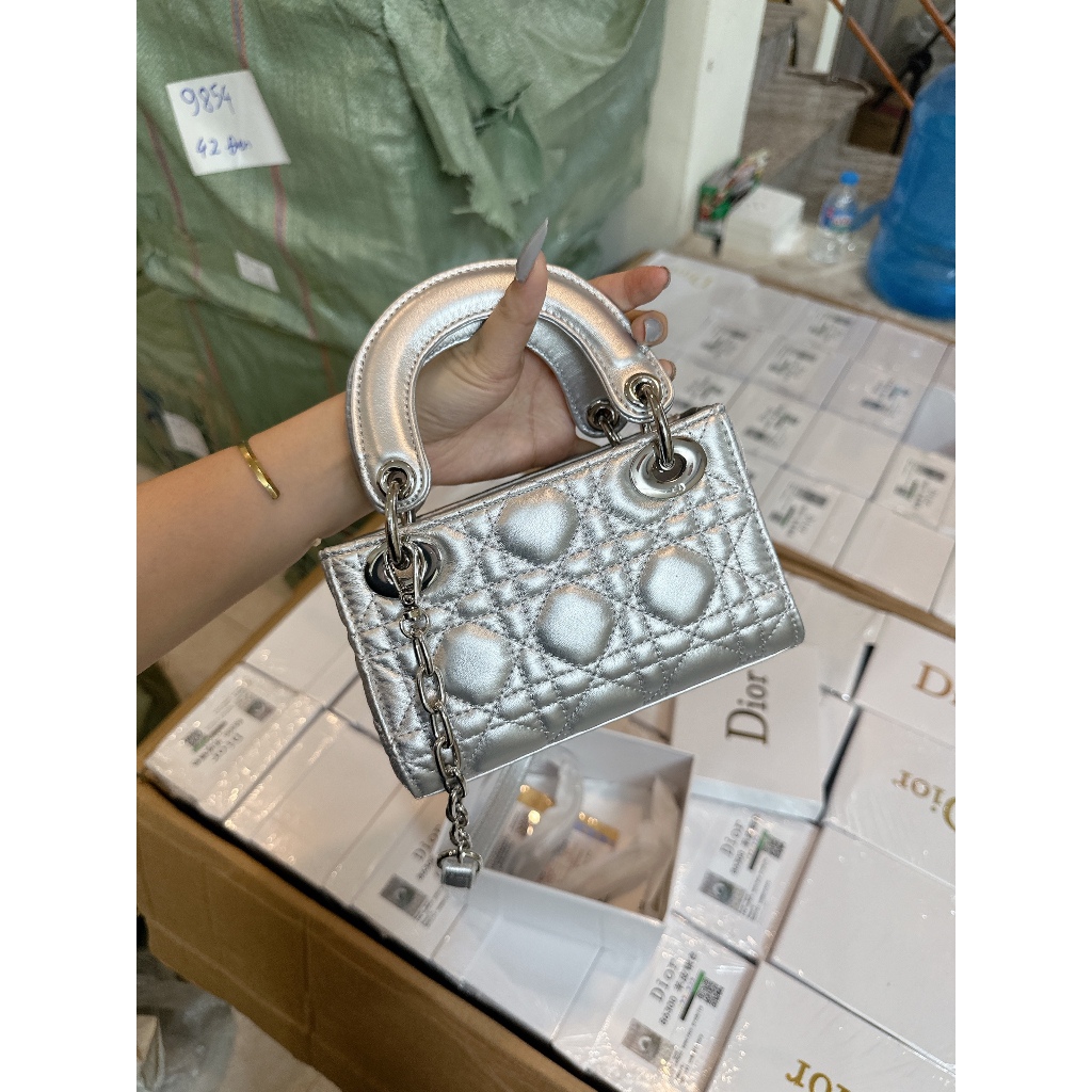 Túi xách túi đeo chéo super tag bạc 3 ô da lì fullbox chất đẹp