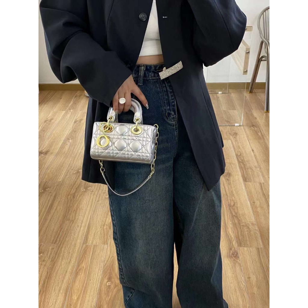 Túi xách túi đeo chéo super tag bạc 3 ô da lì fullbox chất đẹp