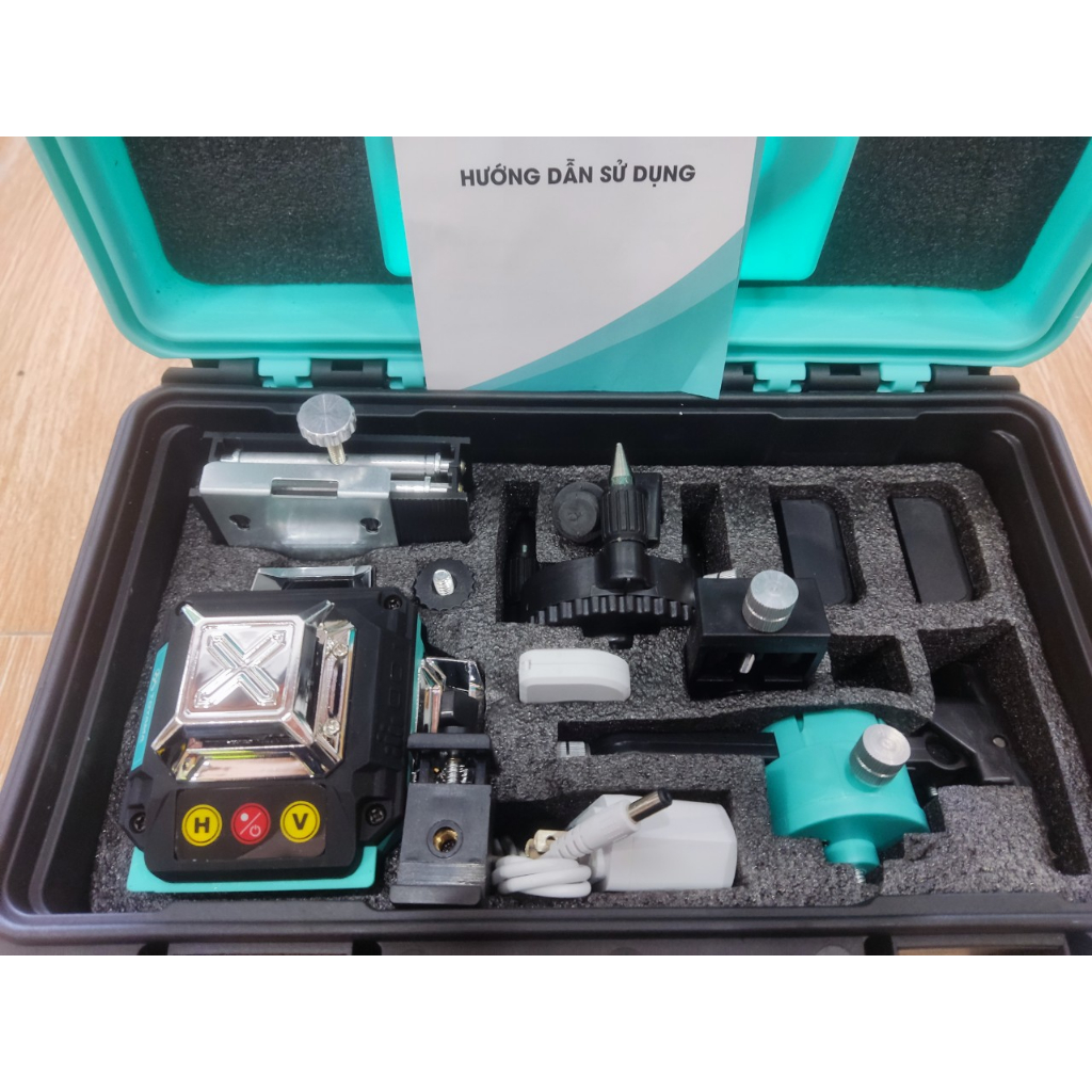 Máy cân bằng laser 16 tia xanh Toyama