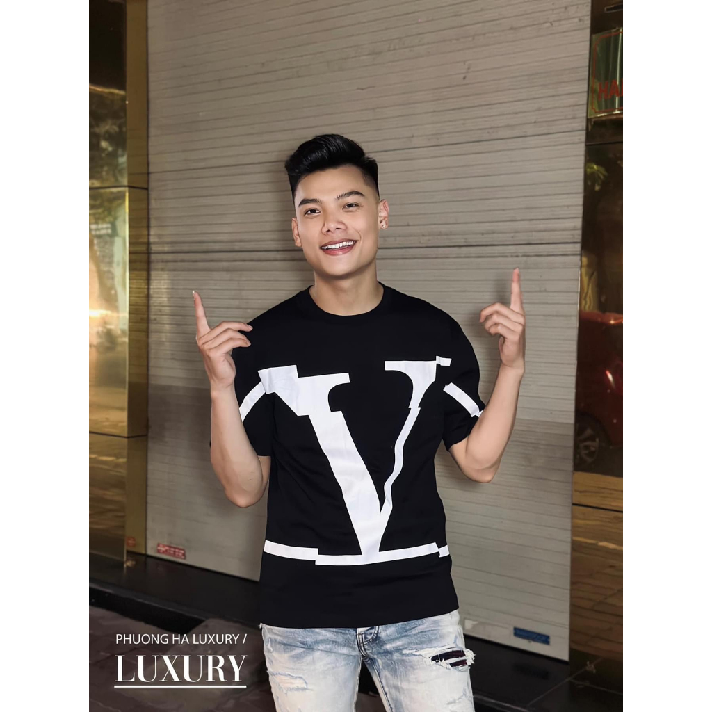 Áo Thun Tay Lỡ LV Họa Tiết Chữ V Mặt Trước Bản Siêu Cấp Neww 2023
