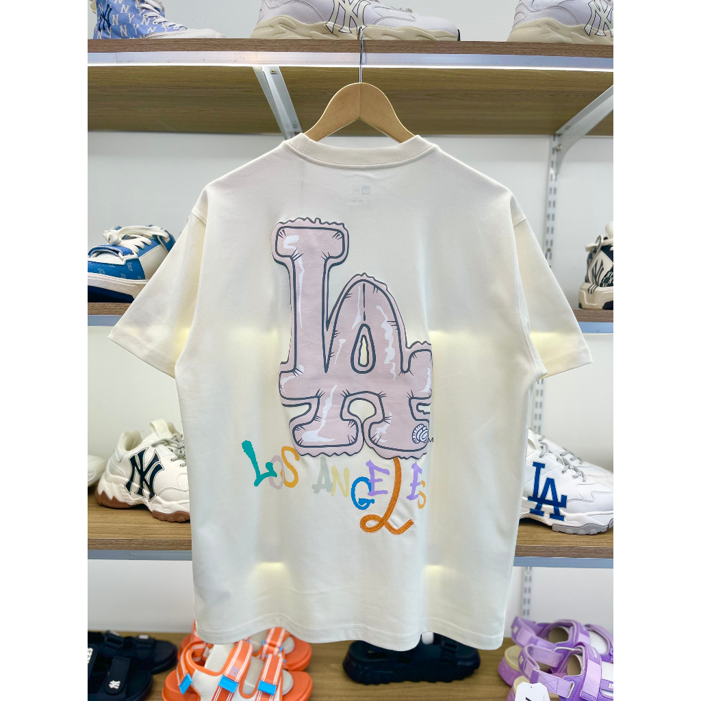 - Áo New Era chính hãng giá tốt