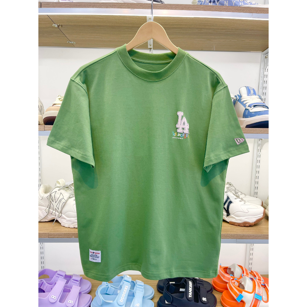 - Áo New Era chính hãng giá tốt