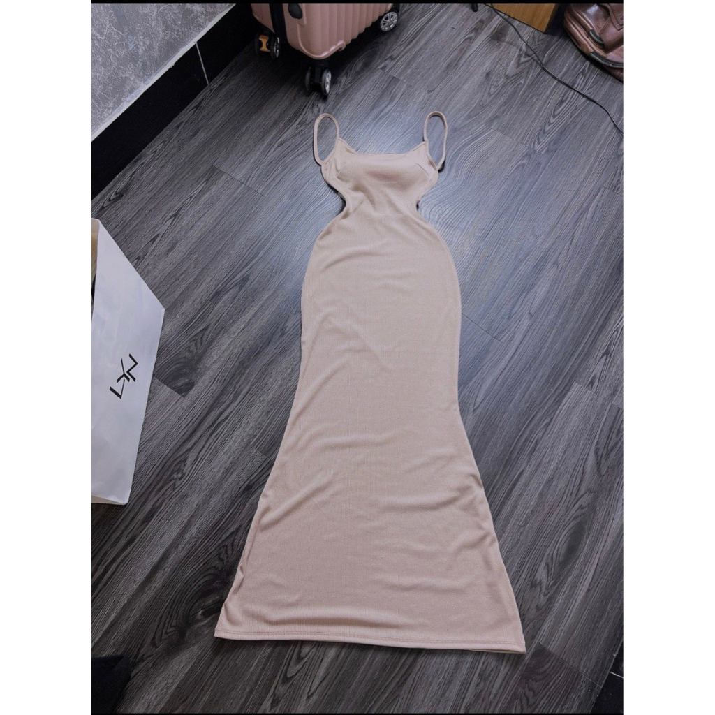 Đầm body 2 dây hở lưng ka2