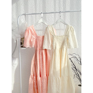ĐẦM MIDI XÔ REN HOA SMOCKING ĐUÔI CÁ