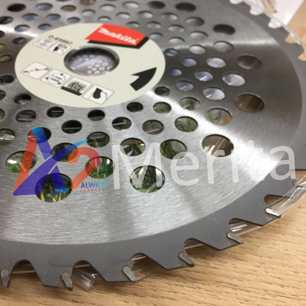 Lưỡi cắt cỏ TCT 255x25.4x40T Makita D-65997
