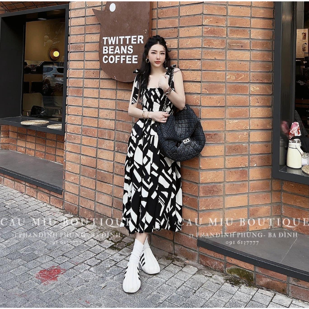 Maxi Hình Học Full Hai Màu Trắng Đen Đũi Gân Xịn Đẹp, Freesize Dưới 55 Kg