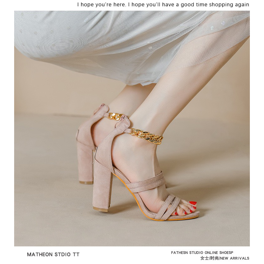 1122-1 SANDAL AIKO ĐẾ VUÔNG QUAI XÍCH