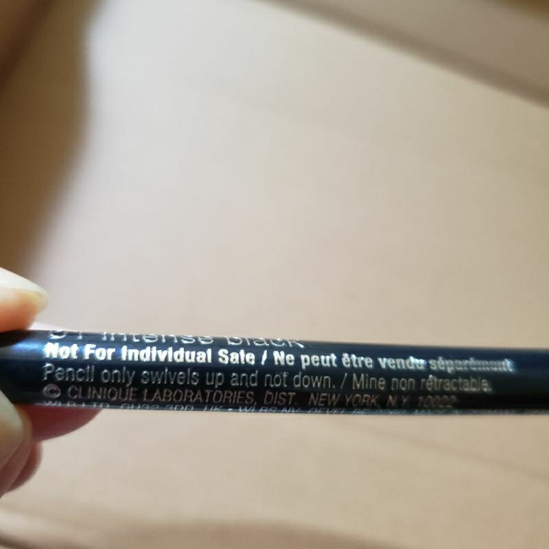 Bút chì eyeliner Clinique Quick liner for eyes intense 0.14g